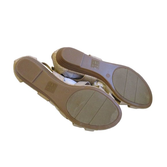 CL by Laundry Beige Taupe Low Gladiator Faux Lizard Zip Sandals - NWOB - Picture 6 of 7